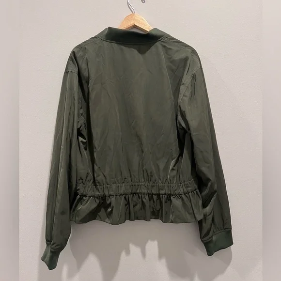 KATE SPADE Twill Flounce Bomber IN OLIVE - Large - Picture 2 of 7